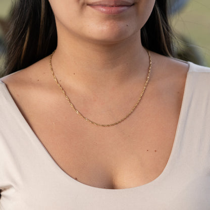 Cadena Singapur Mujer
